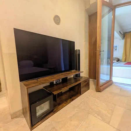 L'orangerie בית אירוח *